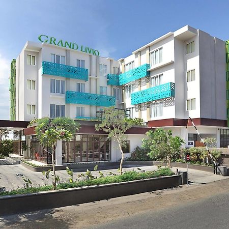 Grand Livio Kuta Hotel Legian Exterior foto