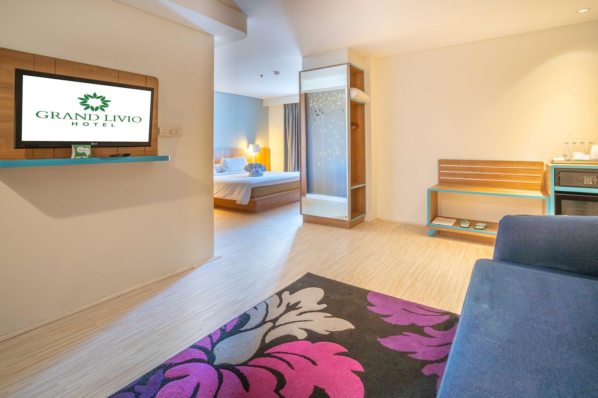 Grand Livio Kuta Hotel Legian Exterior foto